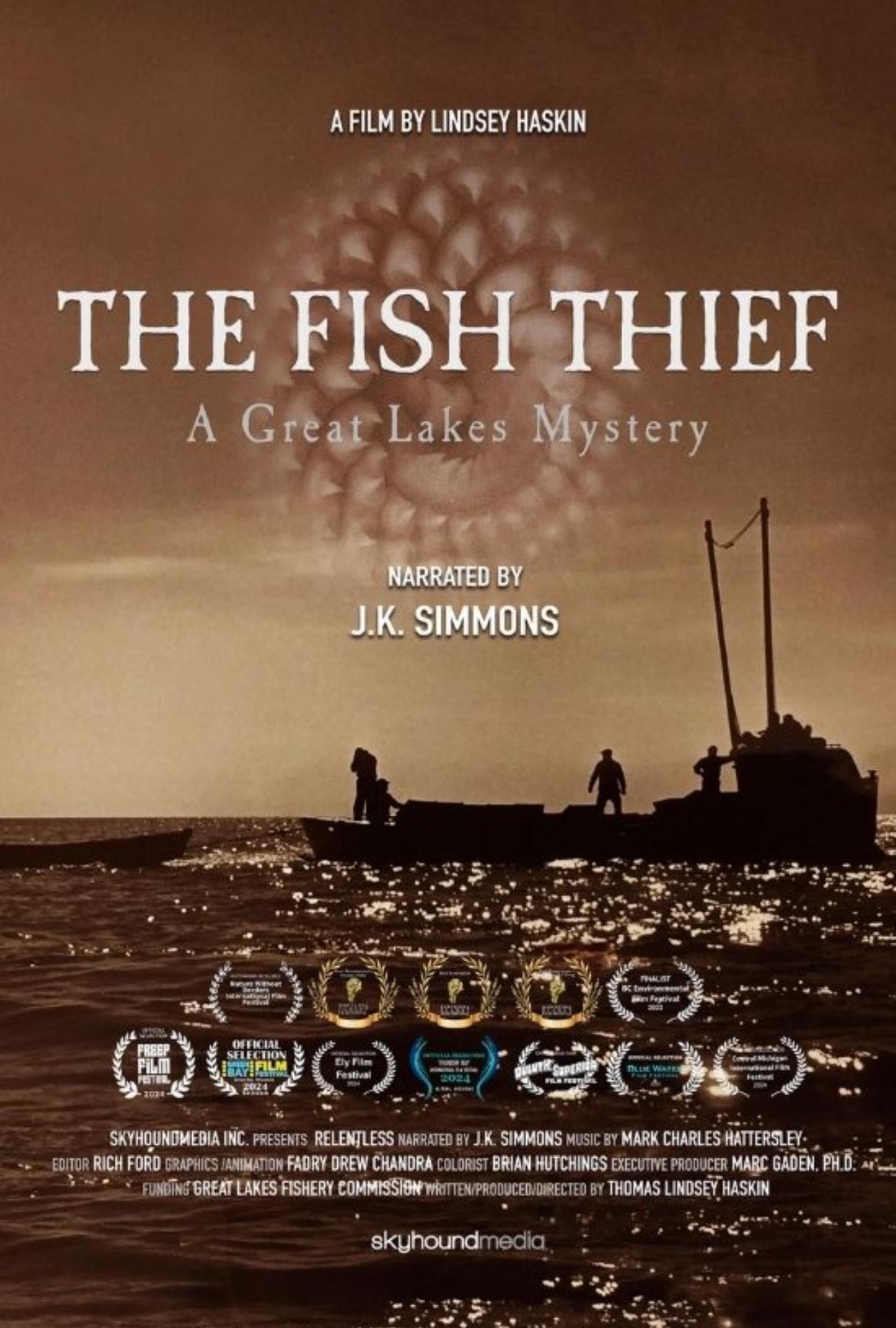 FISH THIEF: A GREAT LAKES MYSTERY, THE