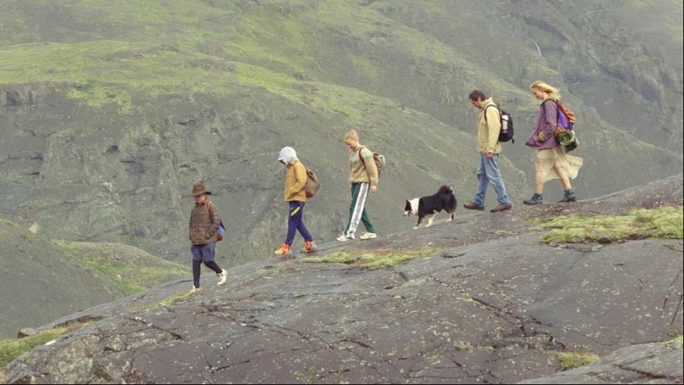 LOVE THAT REMAINS, THE